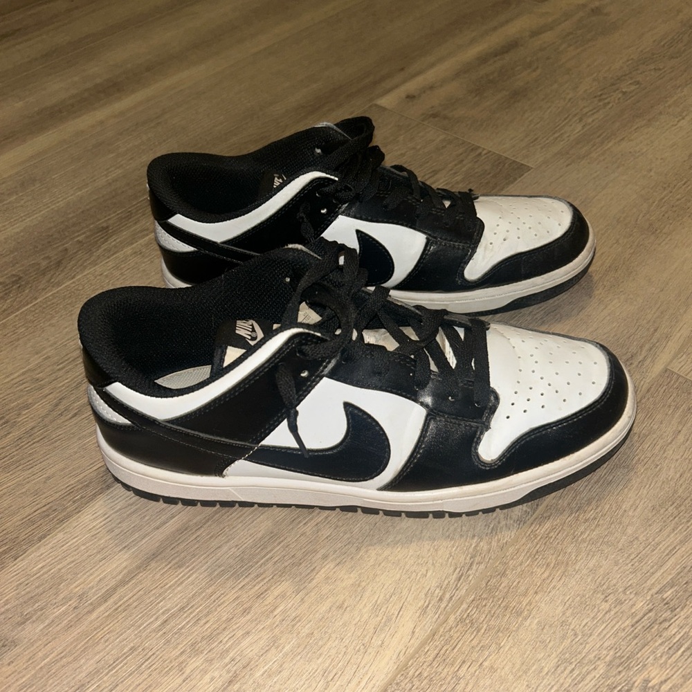 Men’s Nike Dunks